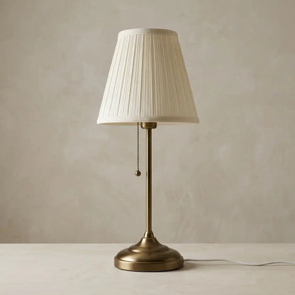 GildShade classic pleated table lamp with satin brass base 1